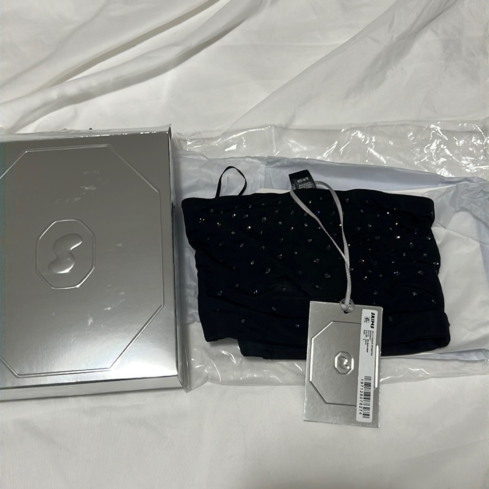 SKIMS SWAROVSKI COLLABORATION JELLY SHEER BANDEAU TOP BRAND NEW - Picture 13 of 16
